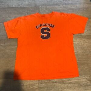 Orange Syracuse University Men’s T-Shirt Size XL.
